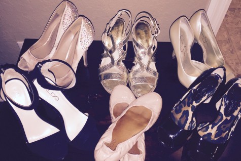 Here are some commonly worn heels and flats for junior ring ceremony 