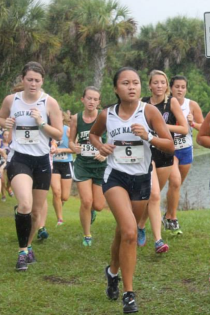 Running a 5k like Carmelle Kuizon and Becca Patterson can burn up to 500 calories! 