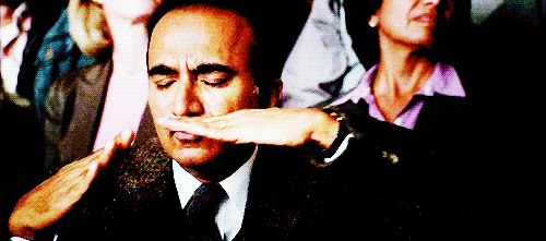 gleereactiongifs.tumblr.com