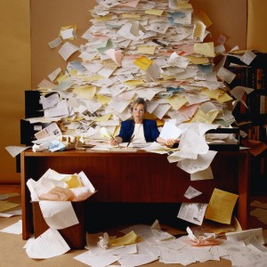 http://www.thegrindstone.com/2011/06/29/career-management/my-messy-desk-keeps-me-organized-so-stop-picking-on-me/