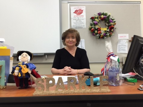 Beth Chase showing off some of her favorite things, like the word, "Sparkle." 