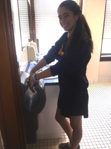 Veronica Sanchez using hand dryer for the first time!