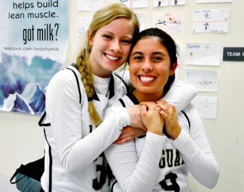 Jayne McLaughlin and last season's little sister, Riley Gillis before the TC game. 