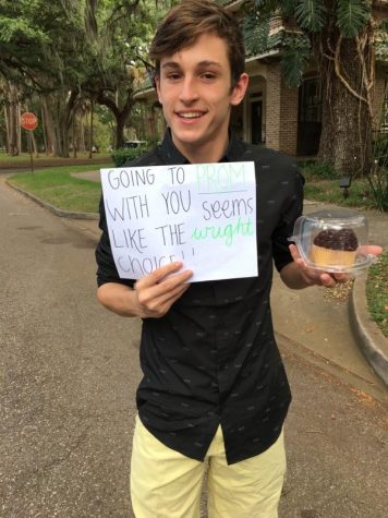 Senior Gabi Vivero snagged an Academy prom date with a cupcake and a clever play on words.