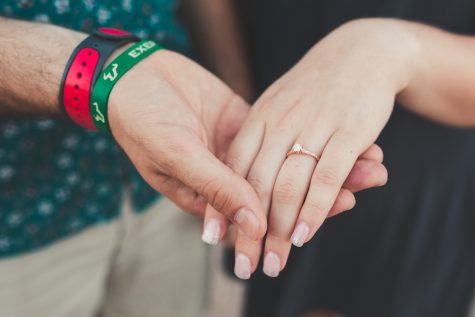 Photo Credit: (Savannah Lauren/http://savannahlauren.com) Ms. Mikos's fiancé Matt Wynn designed this gorgeous and dainty ring all on his own, as a complete surprise to Mikos.